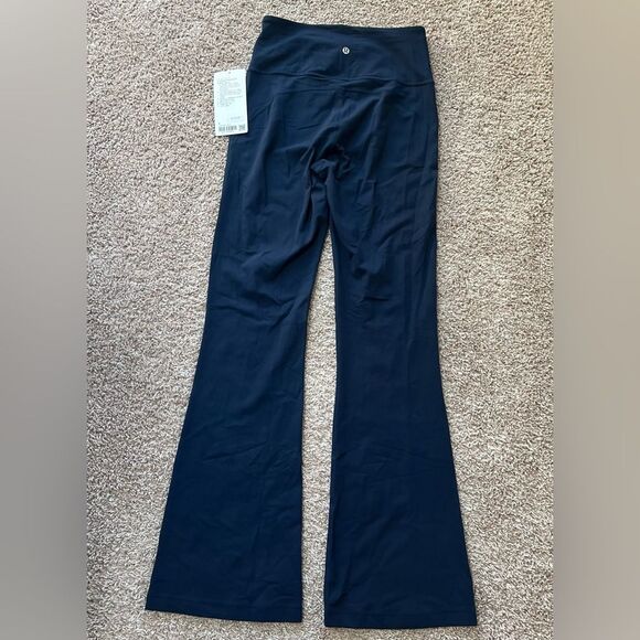 Lululemon Groove Pant SHR Flare - True Navy - Picture 3 of 7